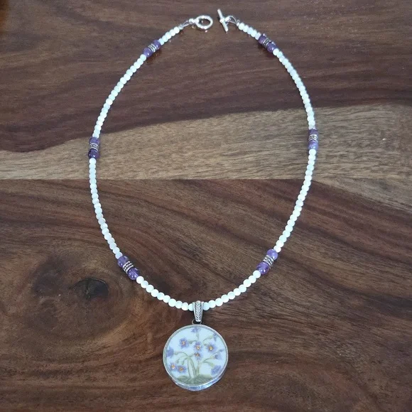 Broken China Flower Necklace 20 Inches - Picture 2 of 7